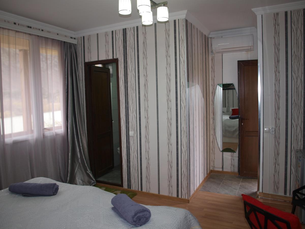 Villa Piano Мцхета Екстер'єр фото